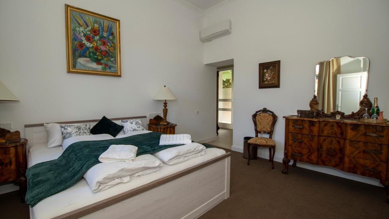 Kira Panzio Bed & Breakfast Lengyeltoti Eksteriør bilde