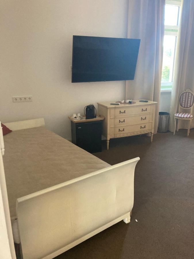 Kira Panzio Bed & Breakfast Lengyeltoti Eksteriør bilde
