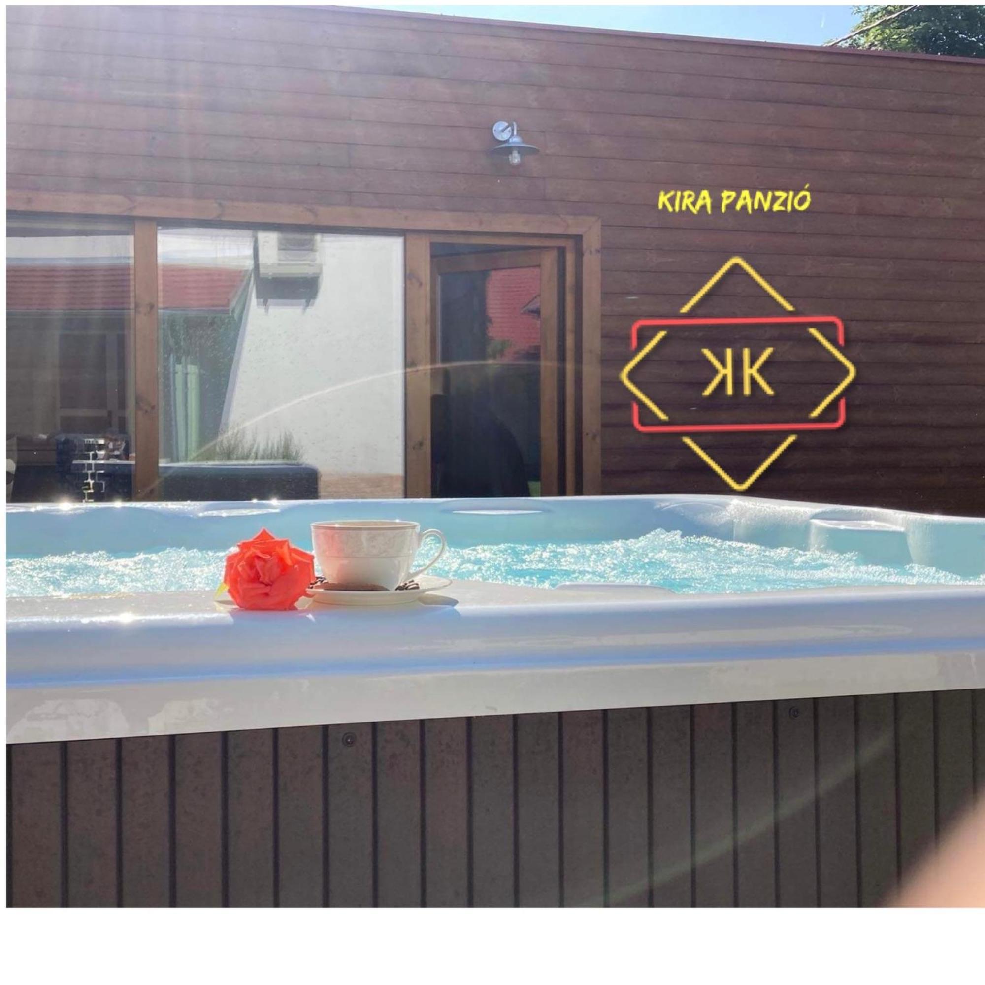 Kira Panzio Bed & Breakfast Lengyeltoti Eksteriør bilde